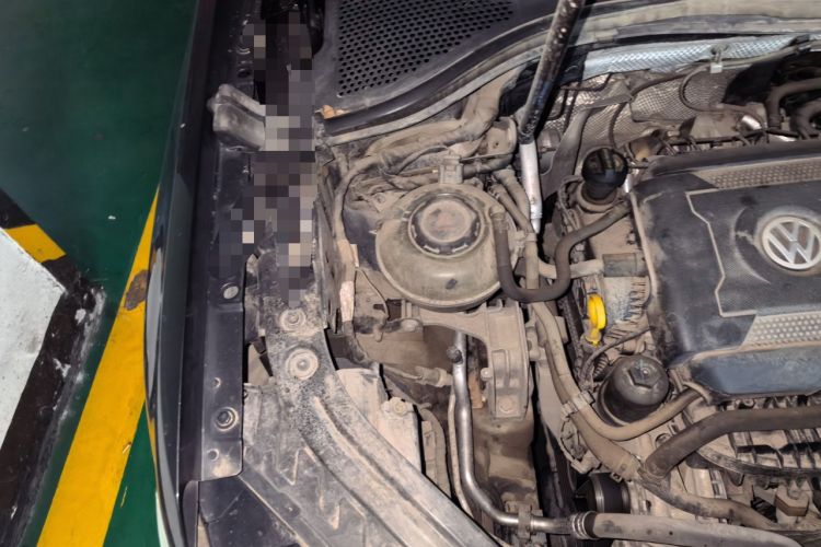 Used Volkswagen Tayron 2021 380TSI All-Wheel Drive R-Line Connected Version Engine Bay Right