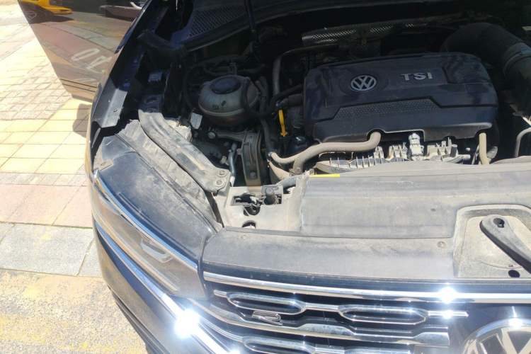 Used Volkswagen Tayron 2021 380TSI All-Wheel Drive R-Line Connected Version Engine Bay Right
