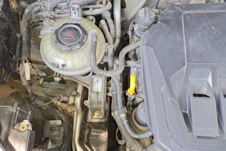 Used Volkswagen Tayron 2021 330TSI Two-Wheel Drive 30th Anniversary Edition Engine Bay Right