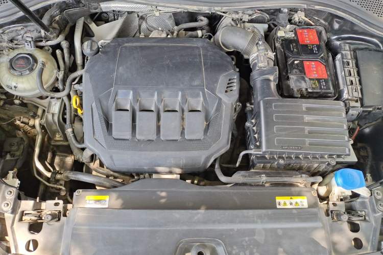 Used Volkswagen Tayron 2021 330TSI Two-Wheel Drive 30th Anniversary Edition Engine Bay