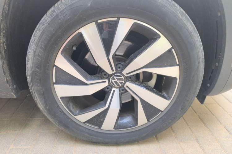 Used Volkswagen Tayron 2021 330TSI Two-Wheel-Drive 3rd Anniversary Limited Edition Exterior 1