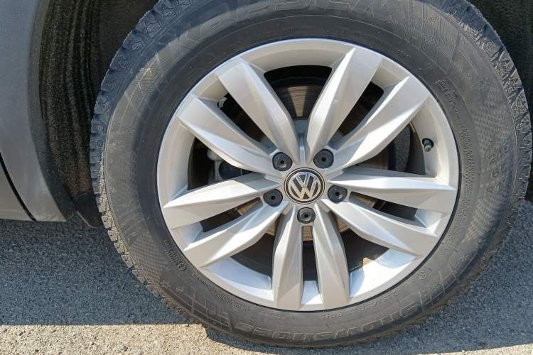Used Volkswagen Tayron 2021 280TSI Two-Wheel Drive Comfort Connect Edition Exterior 1