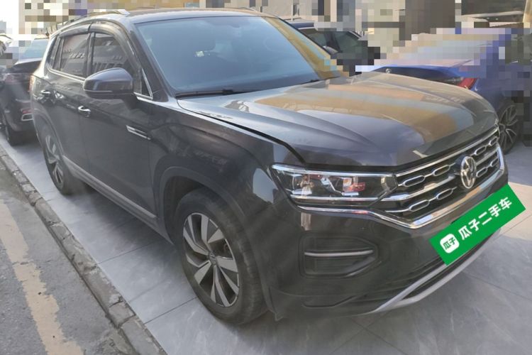 Used Volkswagen Tayron 2021 330TSI Two-Wheel-Drive 3rd Anniversary Limited Edition Front Right 45 Deg