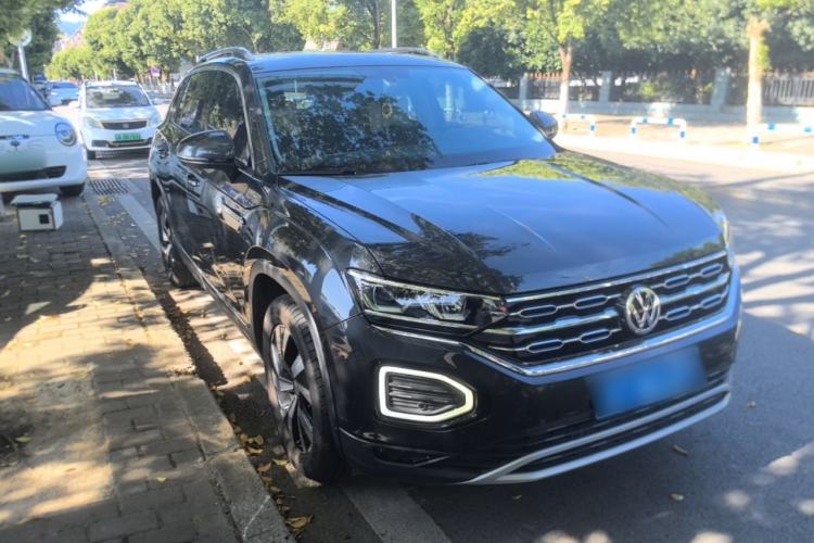 Used Volkswagen Tayron 2021 330TSI Two-Wheel Drive Luxury Connected Version Plus Front Right 45 Deg