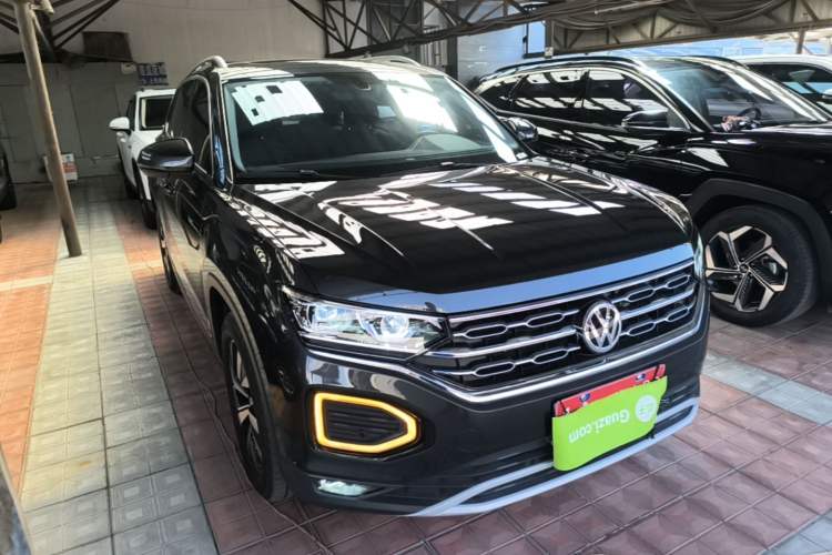 Used Volkswagen Tayron 2021 330TSI Two-Wheel Drive Luxury Connected Version Plus Front Right 45 Deg
