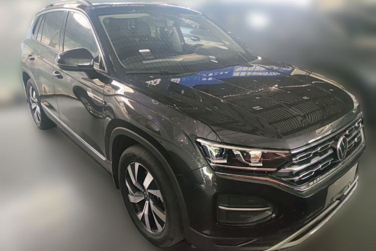 Used Volkswagen Tayron 2021 330TSI Two-Wheel-Drive 3rd Anniversary Limited Edition Front Right 45 Deg