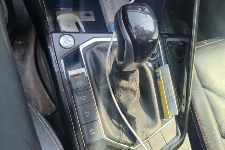 Used Volkswagen Tayron 2021 280TSI Two-Wheel Drive Luxury Smart Connectivity Version Gear Lever