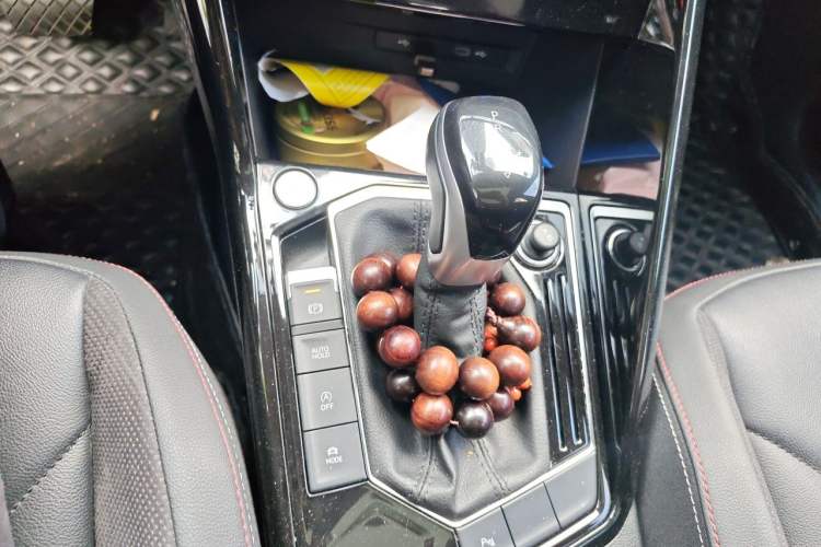 Used Volkswagen Tayron 2021 330TSI Two-Wheel Drive Luxury Smart Connectivity Version Gear Lever