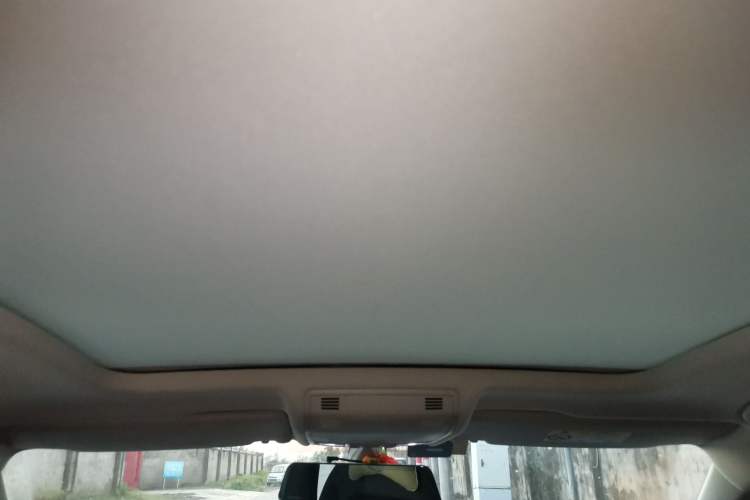 Used Volkswagen Tayron 2021 330TSI Two-Wheel-Drive 3rd Anniversary Limited Edition Headliner