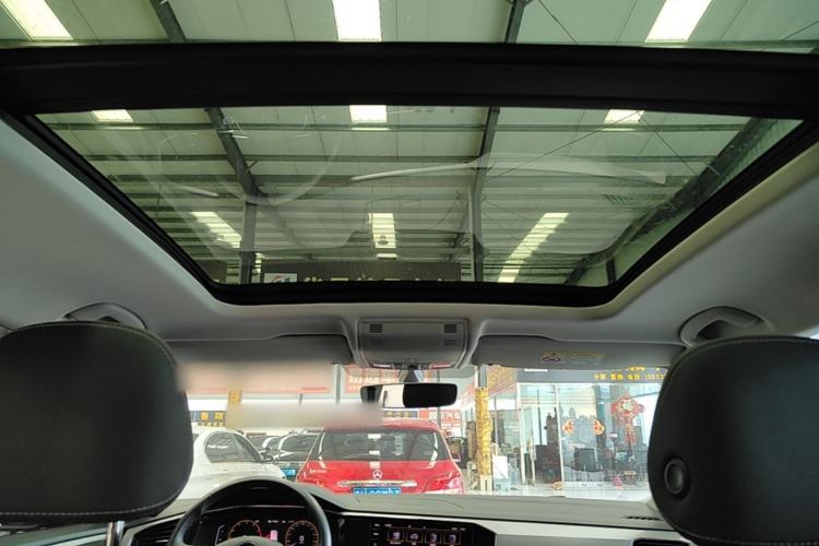Used Volkswagen Tayron 2021 330TSI Two-Wheel-Drive 3rd Anniversary Limited Edition Headliner