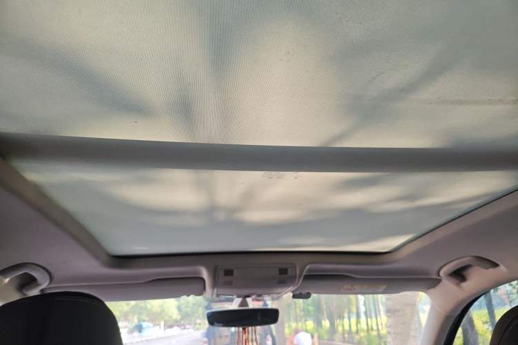 Used Volkswagen Tayron 2021 280TSI Two-Wheel Drive Luxury Smart Connectivity Version Headliner