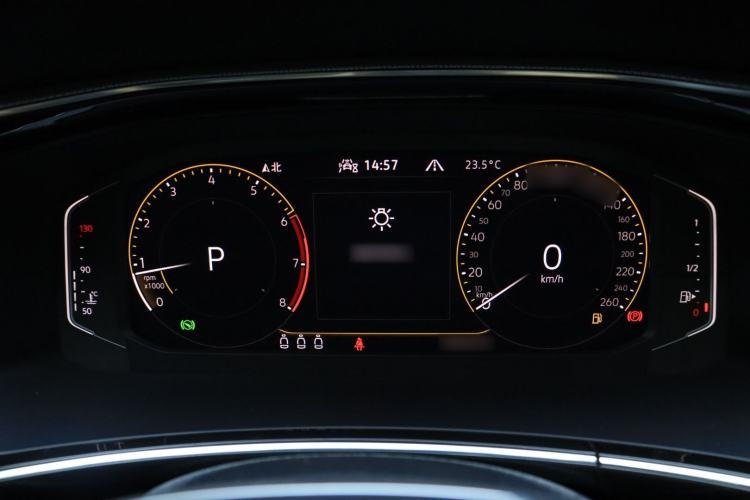 Used Volkswagen Tayron 2021 330TSI Two-Wheel-Drive 3rd Anniversary Limited Edition Instrument Cluster