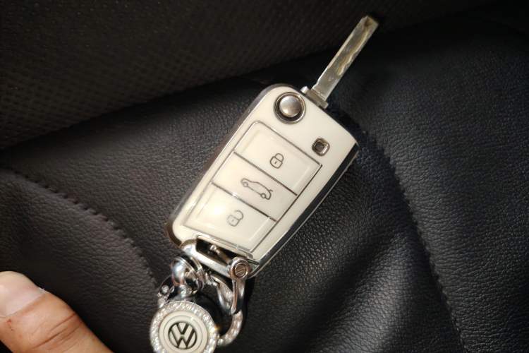 Used Volkswagen Tayron 2021 330TSI Two-Wheel Drive Luxury Smart Connectivity Version Interior 1