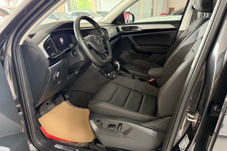 Used Volkswagen Tayron 2021 330TSI Two-Wheel Drive Luxury Connected Version Plus Interior 2