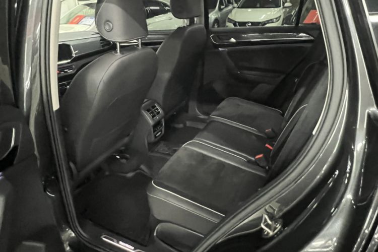 Used Volkswagen Tayron 2021 330TSI Two-Wheel Drive Luxury Smart Connectivity Version Interior 3