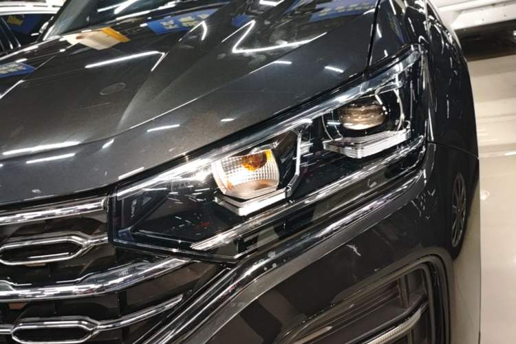 Used Volkswagen Tayron 2021 330TSI Two-Wheel Drive 30th Anniversary Edition Left Front Headlight