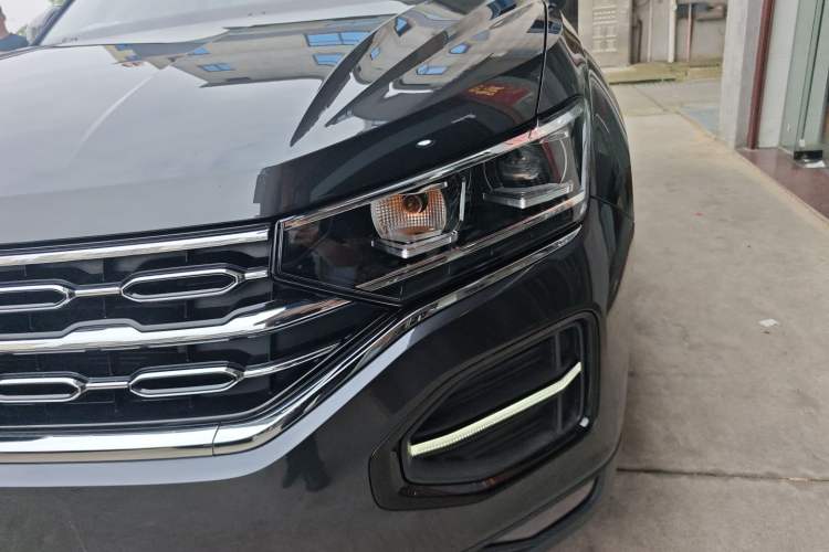 Used Volkswagen Tayron 2021 330TSI Two-Wheel Drive Luxury Smart Connectivity Version Left Front Headlight