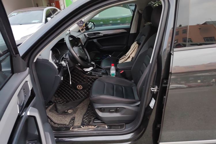 Used Volkswagen Tayron 2021 330TSI Two-Wheel Drive Luxury Smart Connectivity Version Left Front Seat