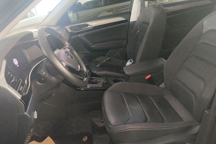 Used Volkswagen Tayron 2021 330TSI Two-Wheel-Drive 3rd Anniversary Limited Edition Left Front Seat