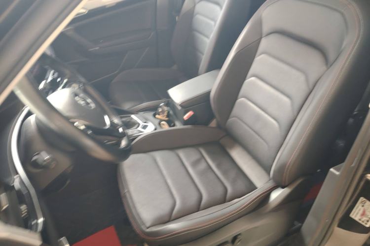 Used Volkswagen Tayron 2021 330TSI Two-Wheel Drive Luxury Smart Connectivity Version Left Front Seat