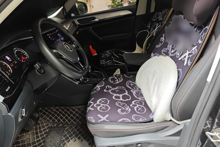 Used Volkswagen Tayron 2021 330TSI Two-Wheel Drive Luxury Smart Connectivity Version Left Front Seat