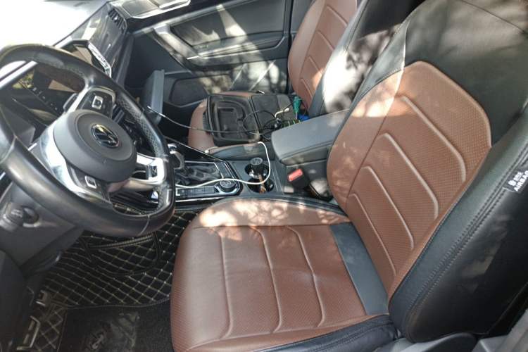 Used Volkswagen Tayron 2021 380TSI All-Wheel Drive R-Line Connected Version Left Front Seat