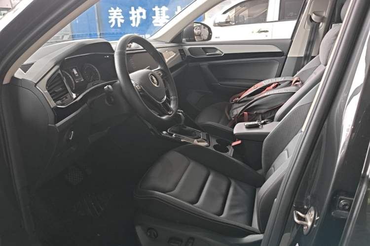 Used Volkswagen Tayron 2021 280TSI Two-Wheel Drive Luxury Smart Connectivity Version Left Front Seat
