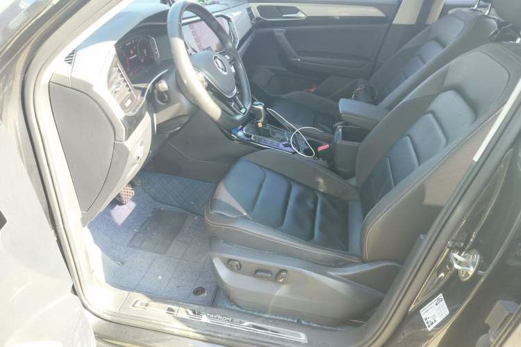 Used Volkswagen Tayron 2021 330TSI Two-Wheel Drive Luxury Connected Version Plus Left Front Seat
