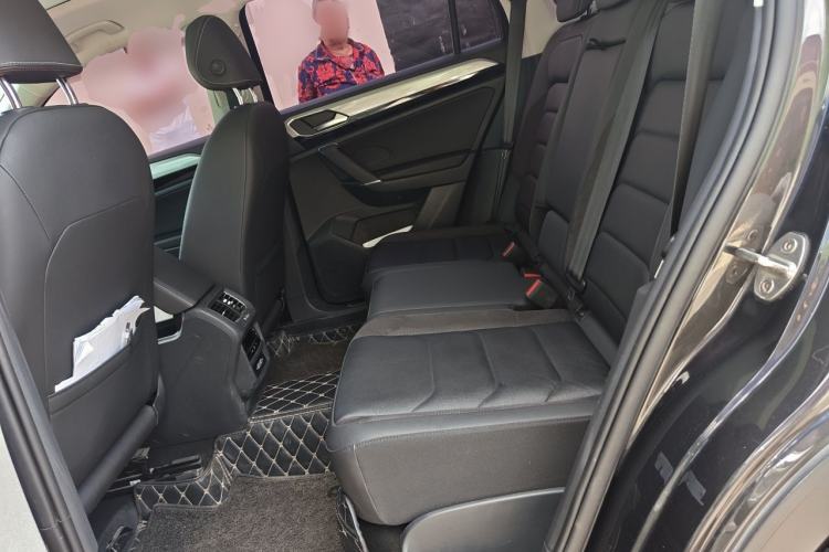 Used Volkswagen Tayron 2021 280TSI Two-Wheel Drive Luxury Smart Connectivity Version Left Rear Seat