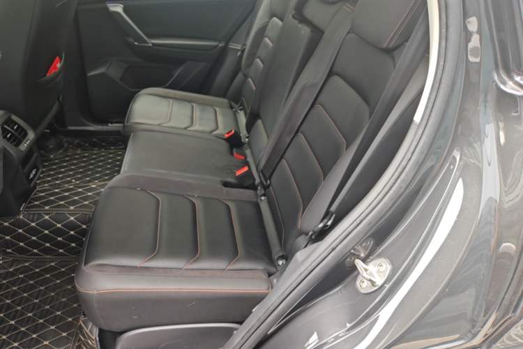 Used Volkswagen Tayron 2021 330TSI Two-Wheel Drive 30th Anniversary Edition Left Rear Seat