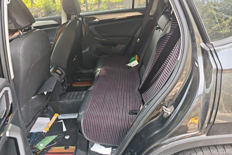 Used Volkswagen Tayron 2021 280TSI Two-Wheel Drive Luxury Smart Connectivity Version Left Rear Seat