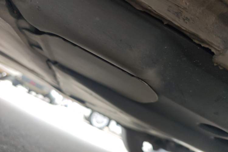 Used Volkswagen Tayron 2021 330TSI Two-Wheel Drive Luxury Smart Connectivity Version Left Side Sill