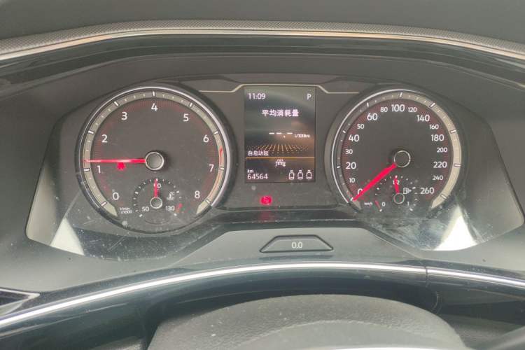 Used Volkswagen Tayron 2021 280TSI Two-Wheel Drive Luxury Smart Connectivity Version Odometer Close Up