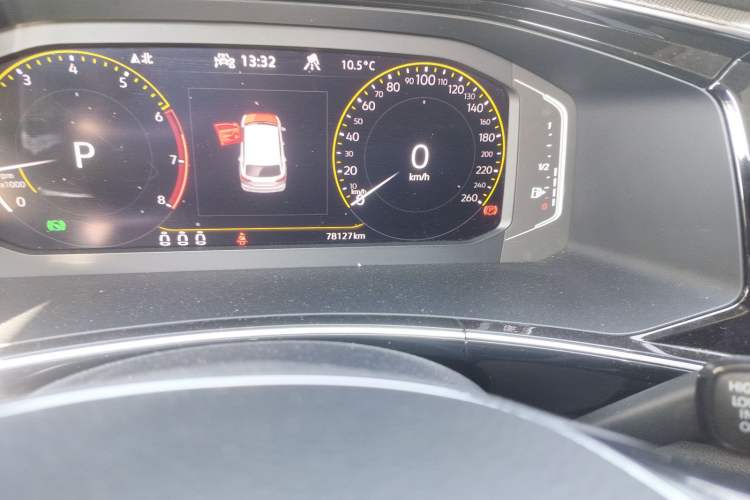 Used Volkswagen Tayron 2021 330TSI Two-Wheel Drive Luxury Connected Version Plus Odometer Close Up