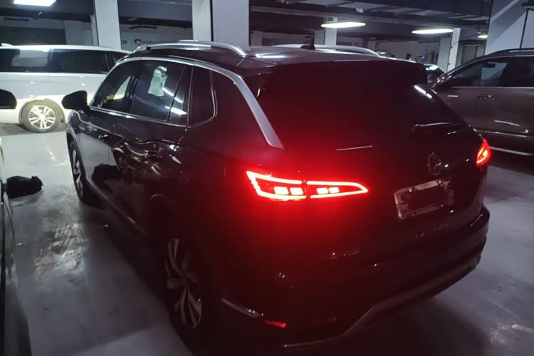 Used Volkswagen Tayron 2021 330TSI Two-Wheel Drive Luxury Smart Connectivity Version Rear Left 45 Deg