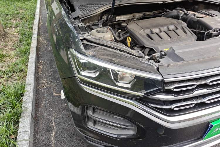 Used Volkswagen Tayron 2021 330TSI Two-Wheel Drive 30th Anniversary Edition Right Front Headlight