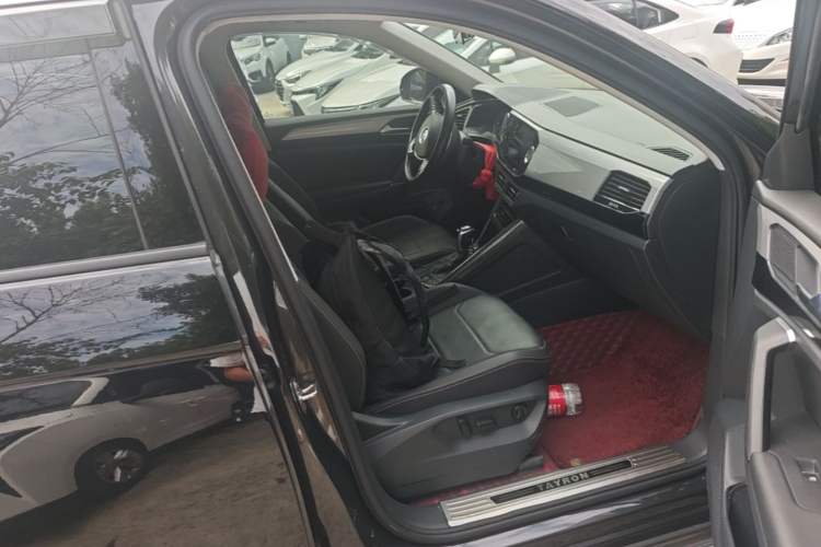 Used Volkswagen Tayron 2021 330TSI Two-Wheel Drive Luxury Smart Connectivity Version Right Front Seat