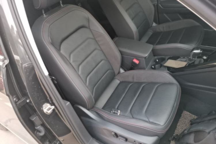 Used Volkswagen Tayron 2021 330TSI Two-Wheel Drive Luxury Smart Connectivity Version Right Front Seat