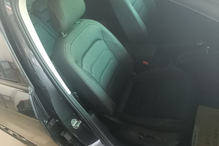 Used Volkswagen Tayron 2021 330TSI Two-Wheel Drive Luxury Smart Connectivity Version Right Front Seat