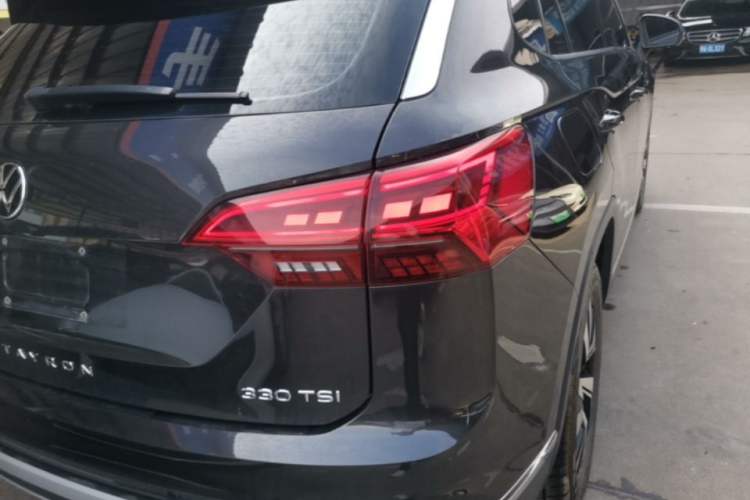 Used Volkswagen Tayron 2021 330TSI Two-Wheel Drive Luxury Smart Connectivity Version Right Rear Taillight