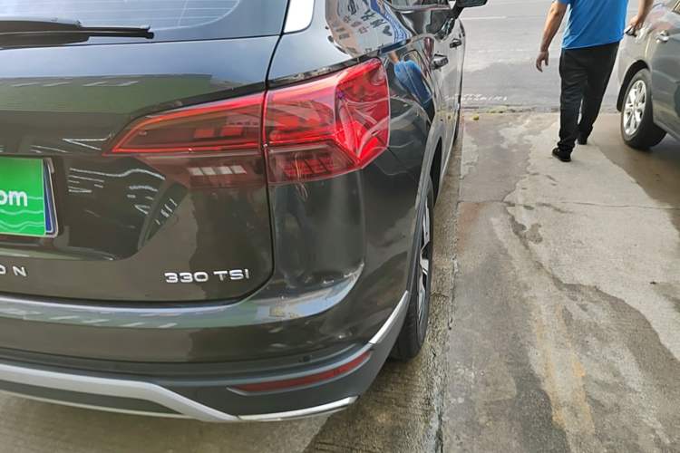 Used Volkswagen Tayron 2021 330TSI Two-Wheel Drive Luxury Smart Connectivity Version Right Rear Taillight