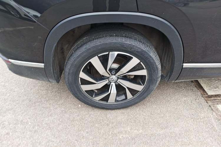 Used Volkswagen Tayron 2021 280TSI Two-Wheel Drive Luxury Smart Connectivity Version Right Rear Wheel Hub
