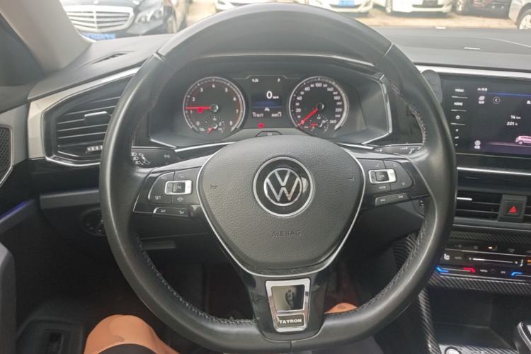 Used Volkswagen Tayron 2021 330TSI Two-Wheel Drive Luxury Smart Connectivity Version Steering Wheel