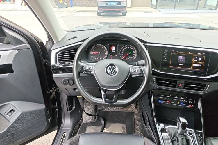 Used Volkswagen Tayron 2021 280TSI Two-Wheel Drive Luxury Smart Connectivity Version Steering Wheel
