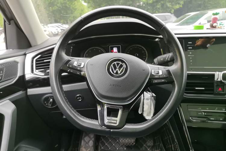 Used Volkswagen Tayron 2021 280TSI Two-Wheel Drive Luxury Smart Connectivity Version Steering Wheel