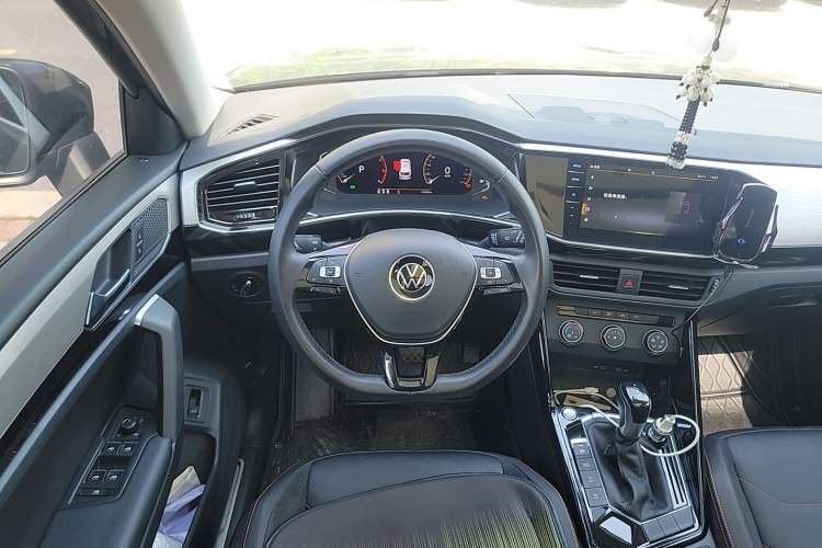 Used Volkswagen Tayron 2021 330TSI Two-Wheel Drive 30th Anniversary Edition Steering Wheel