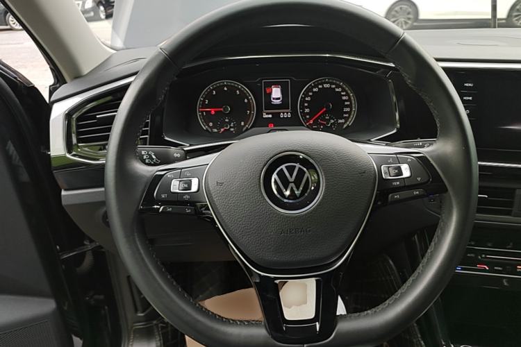 Used Volkswagen Tayron 2021 330TSI Two-Wheel Drive Luxury Smart Connectivity Version Steering Wheel
