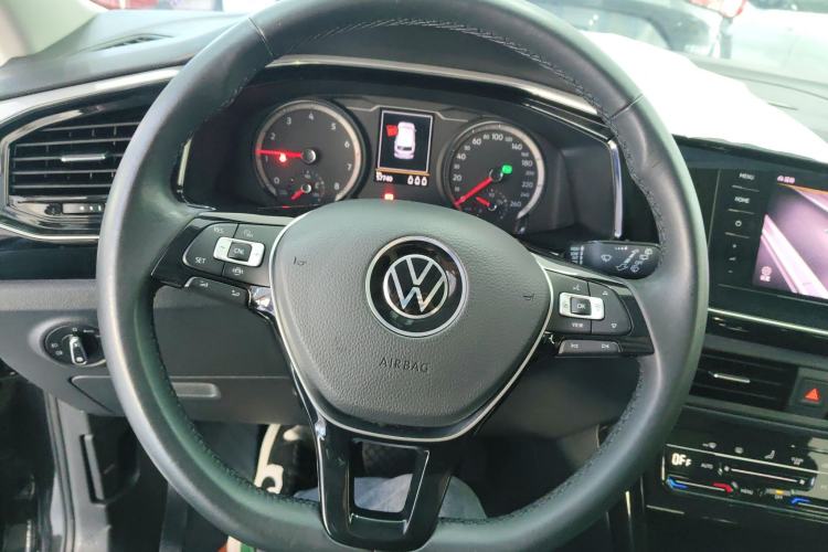 Used Volkswagen Tayron 2021 330TSI Two-Wheel Drive Luxury Smart Connectivity Version Steering Wheel