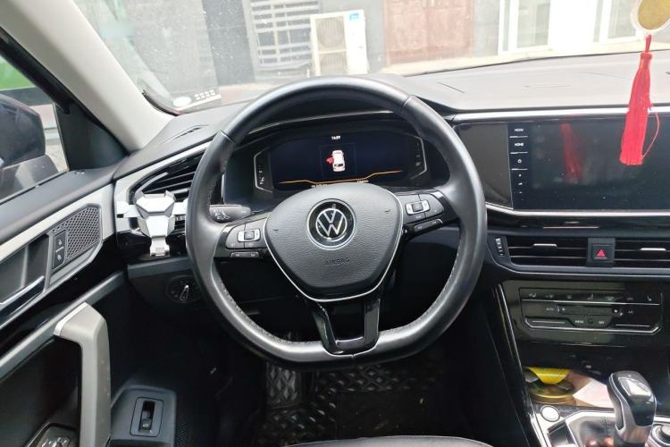 Used Volkswagen Tayron 2021 330TSI Two-Wheel Drive Luxury Smart Connectivity Version Steering Wheel