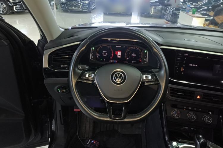 Used Volkswagen Tayron 2021 330TSI Two-Wheel Drive 30th Anniversary Edition Steering Wheel